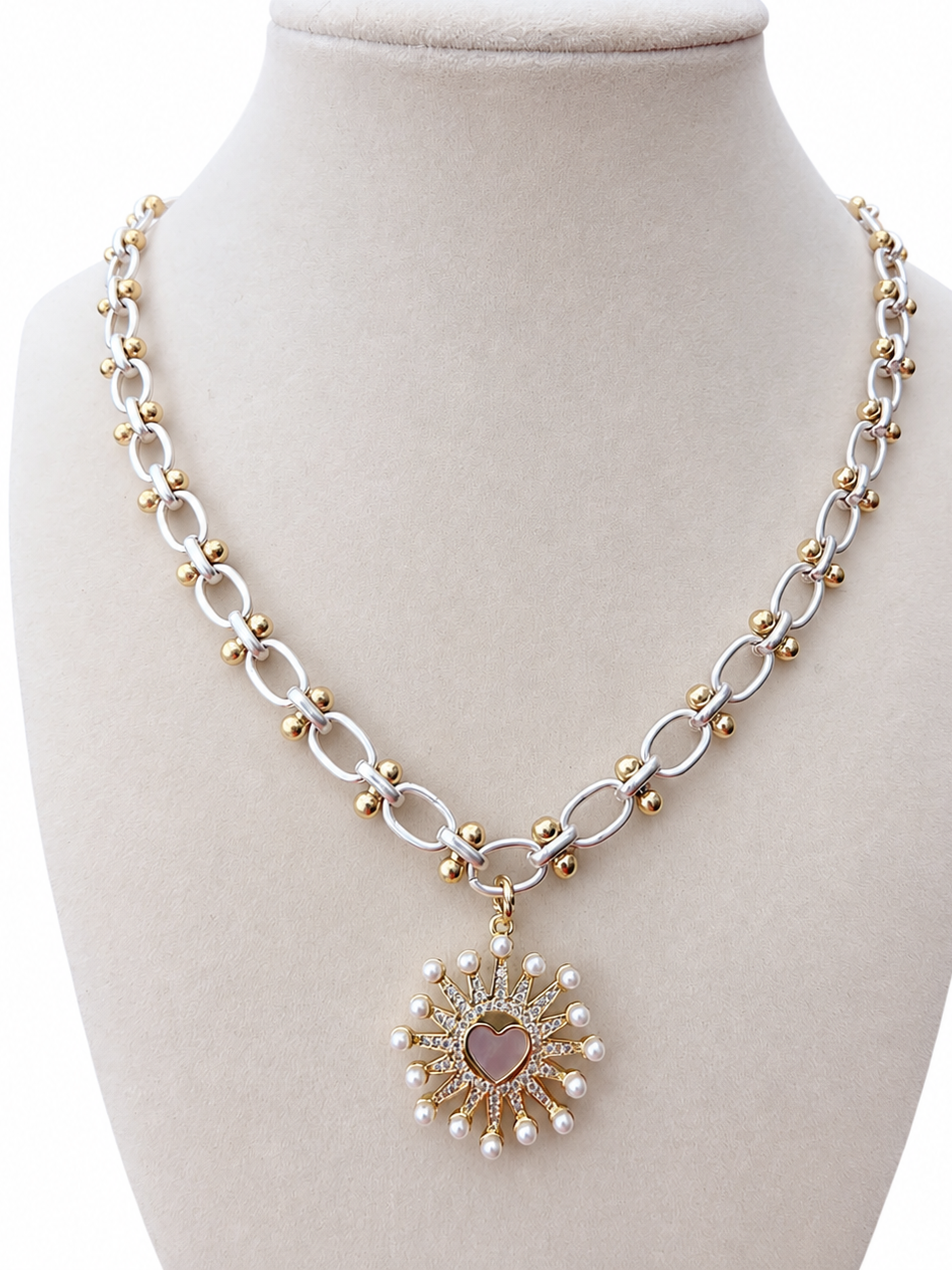 Britt Necklace